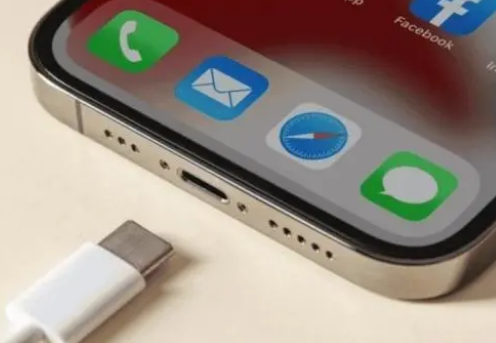 兰洋镇苹果15维修分享iPhone15改USB-C接口后能和安卓用户互借充电器吗 